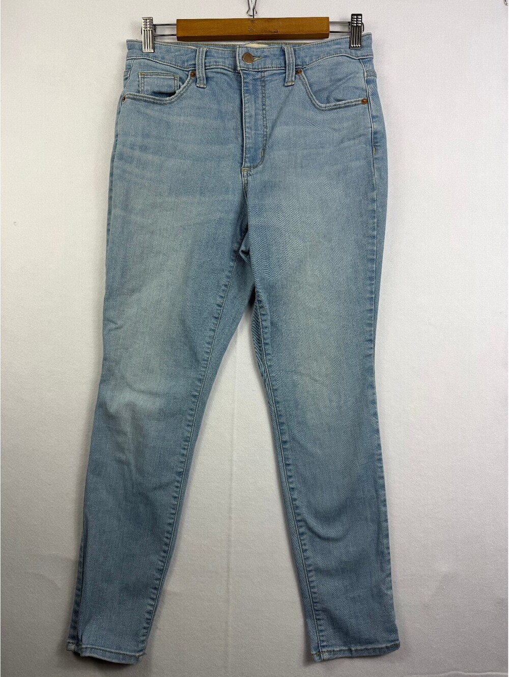 Universal Thread Light Wash High Rise Skinny Jeans Sz 8/29 Short Denim